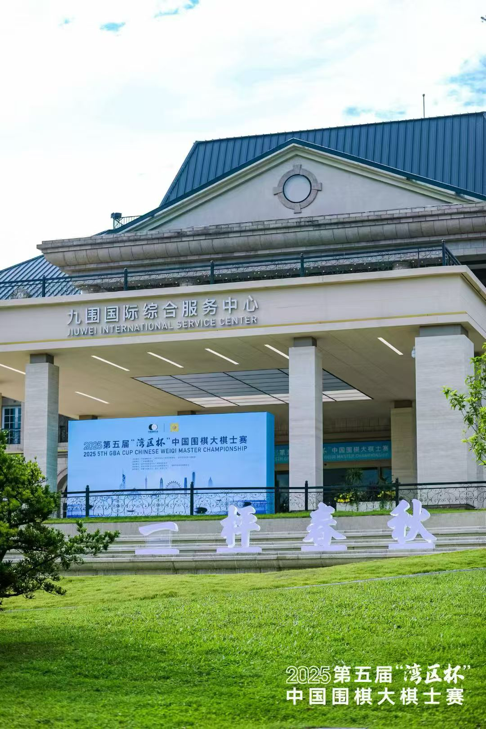 image015.png