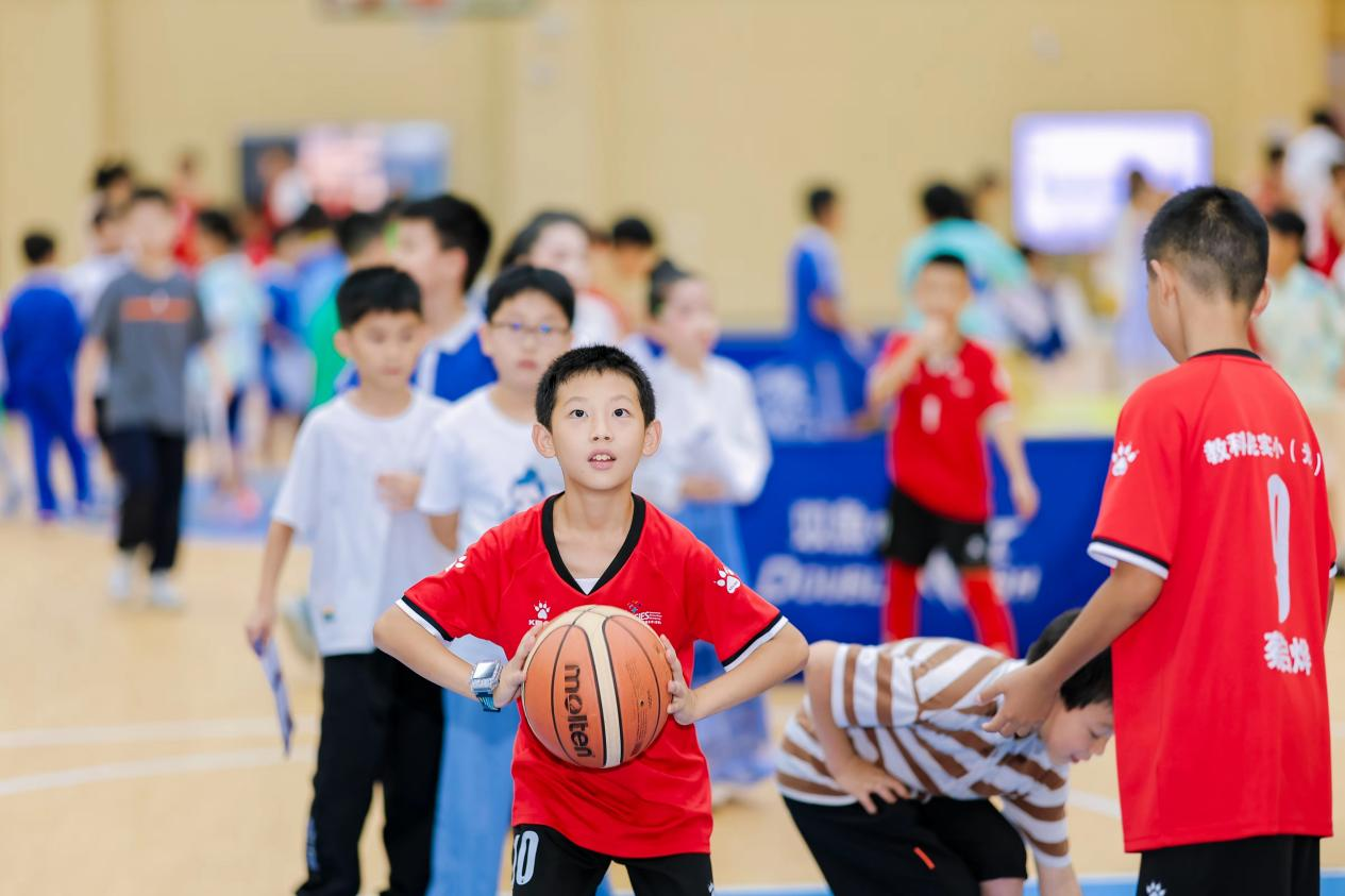 市教科院实验小学（光明）：十二时辰守护师生健康