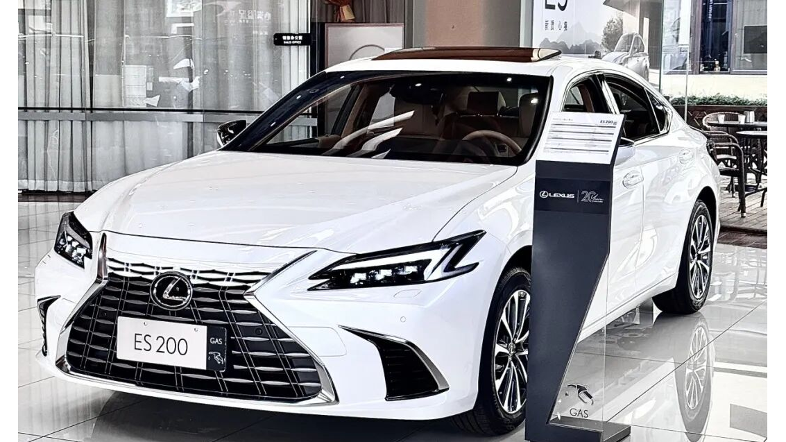 0息低息入主豪华座驾！深业雷克萨斯推出ES购车金融福利