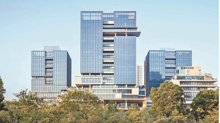 龙华设计产业园创新联合共建新范式，为总部经济集群发展提供示范样本
