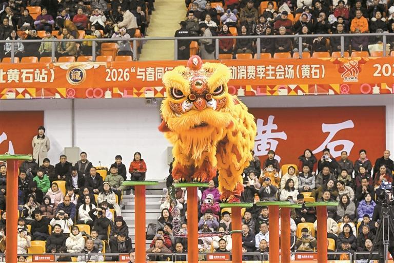 福海桥头醒狮团为主力 中华龙狮大赛“封王”湾区同心狮不可挡 这支粤港澳联队真能打