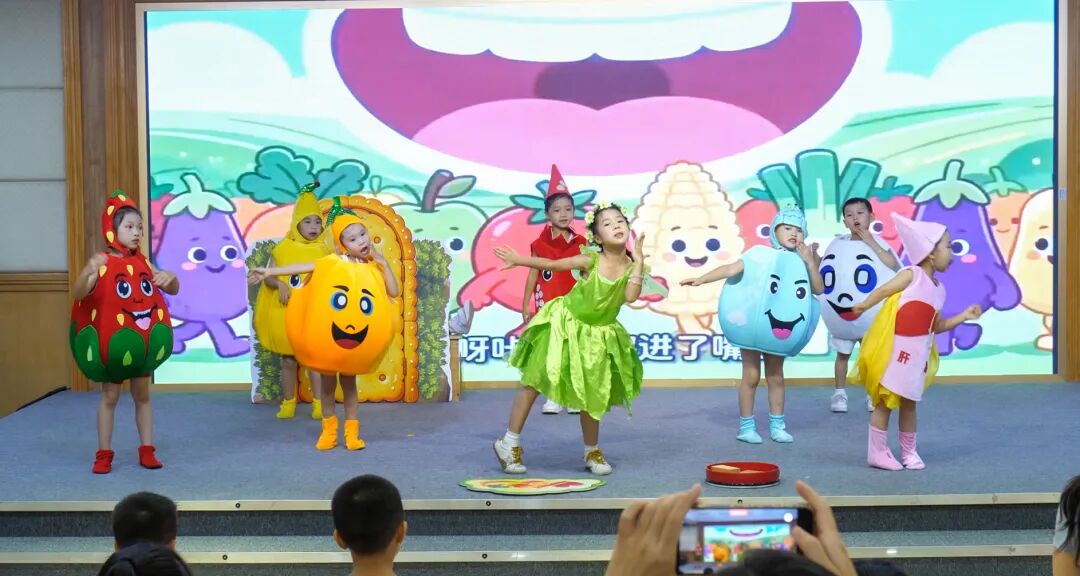 少年儿童心向党 向阳成长“十五五”丨宝安儿童庆祝“六一”节展演活动顺利举办！