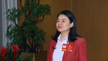 来自深圳宝安的她把基层心声带上全国两会