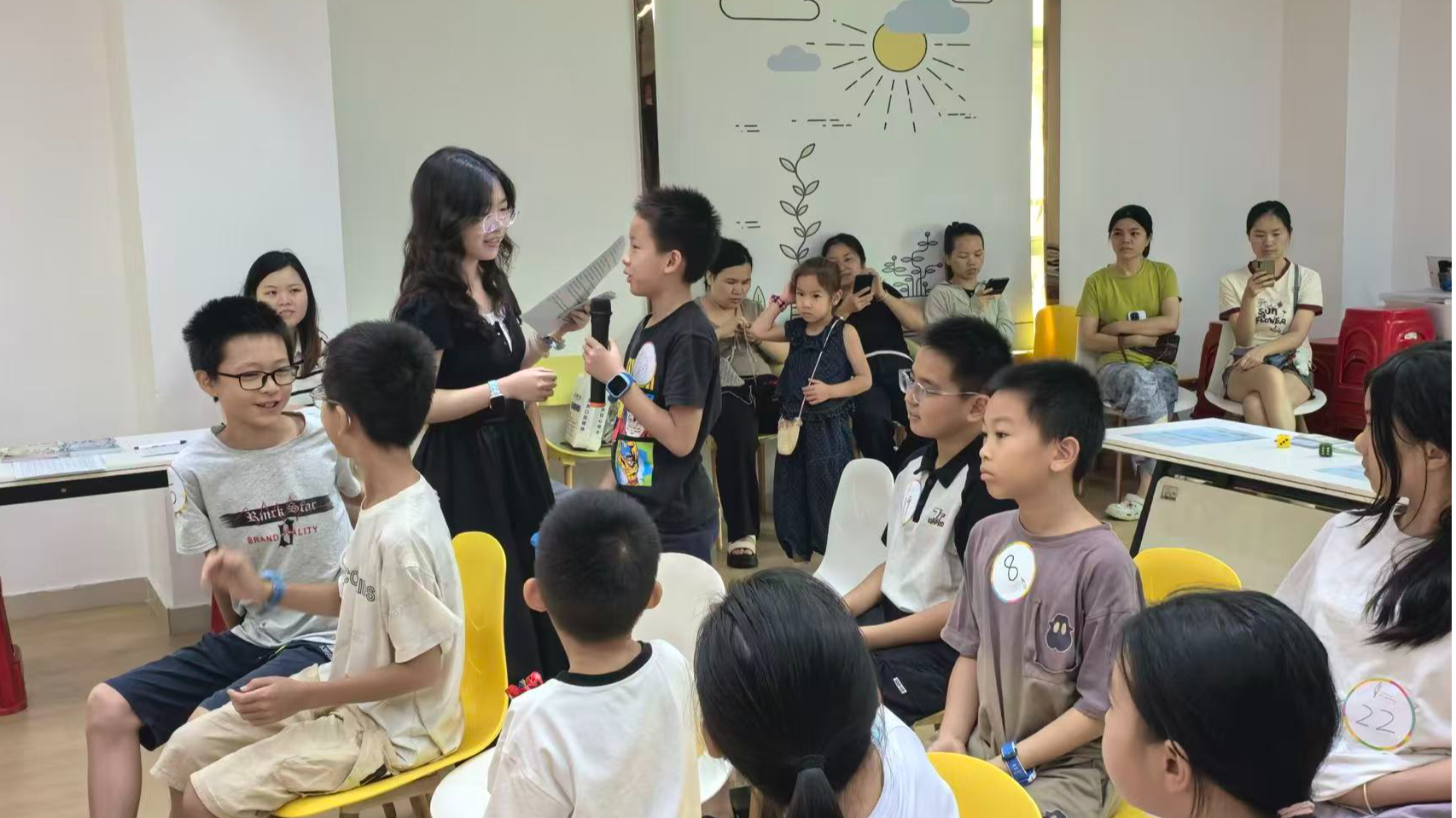 福永福围社区小朋友做小小理性“消费家”