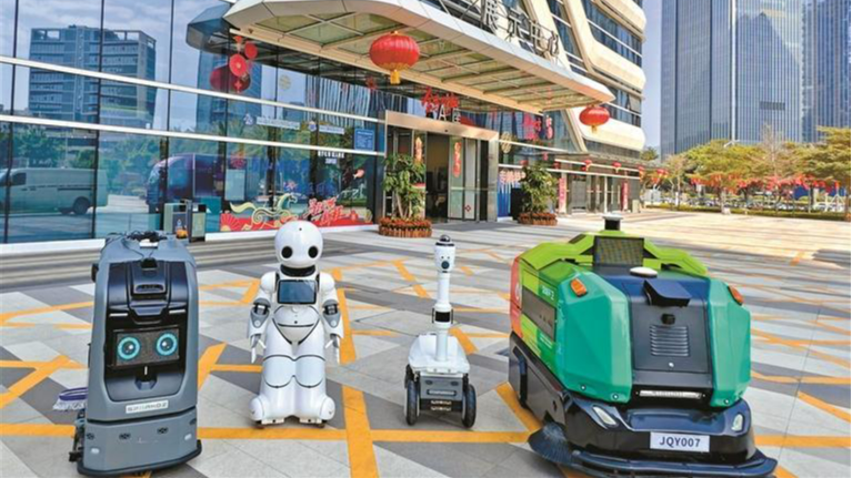 汇智园区物业迎来四位特殊“员工”  机器人自研自用打通智能服务“内循环”