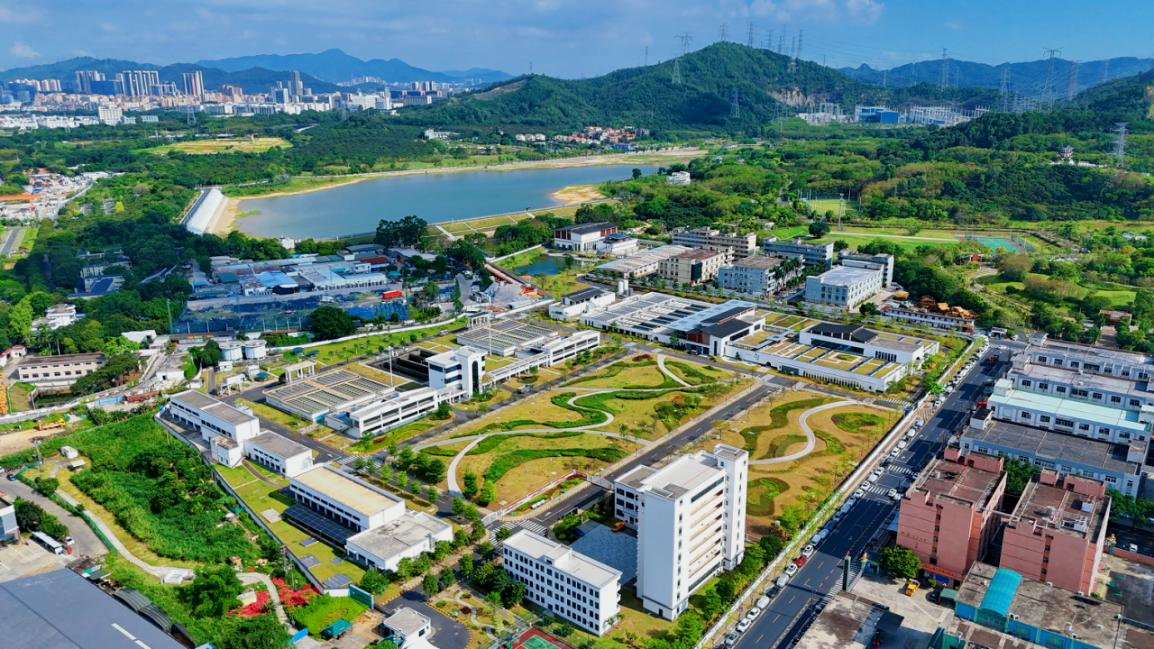 数智守护70万居民用水安全！五指耙水厂成全国首座鸿蒙智慧水厂