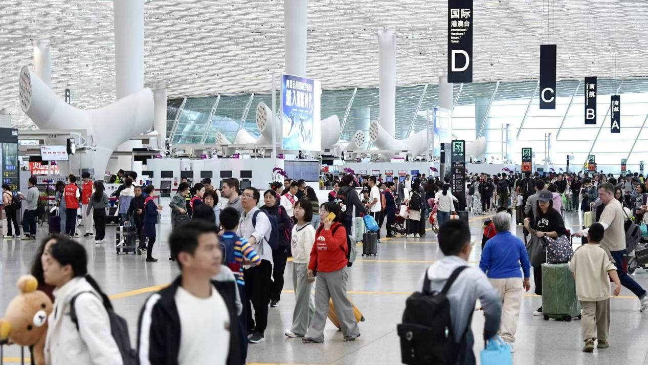 再创新高！深圳机场春运保障旅客超790万人次