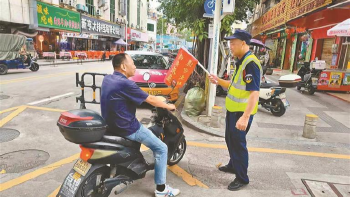 藏青蓝让文明传递到宝安每个角落