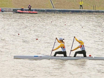 宝安小将首次出战全运会 姜圣洁200米双人划艇第八