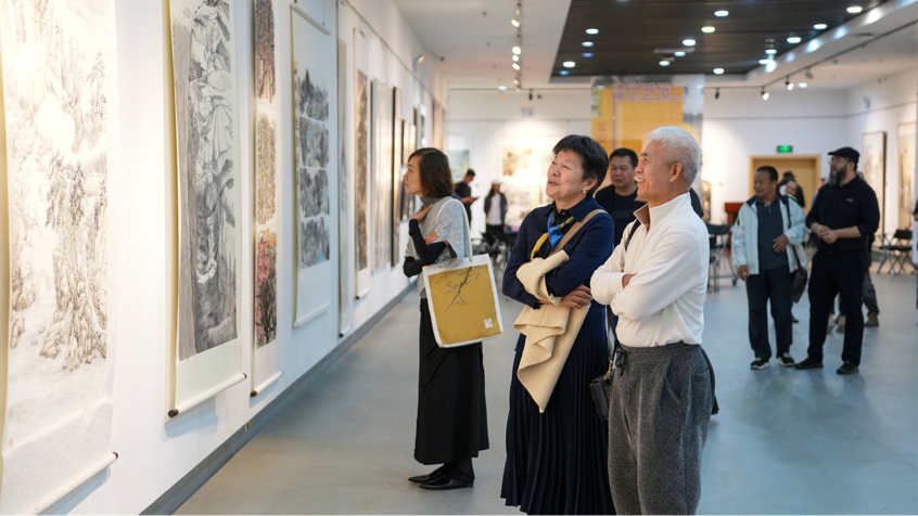 百余幅精美画作展出！2025宝安美术作品展启幕