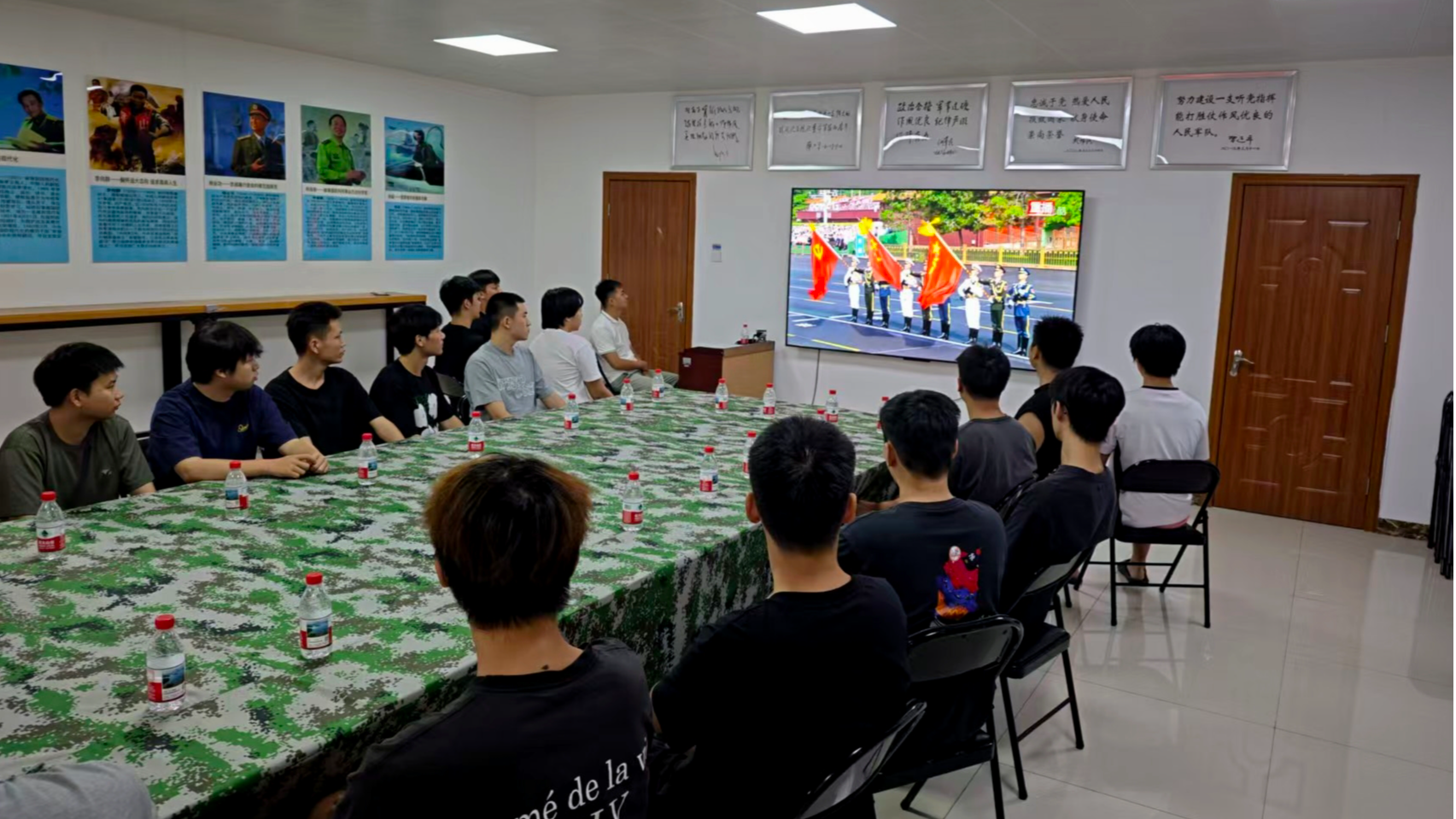 福城街道助力应征青年扣好“第一粒扣子”