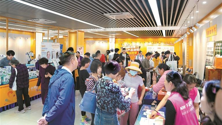 叔叔阿姨，下课来赶集！为“夕阳红”量身打造的双十二乐购节开启