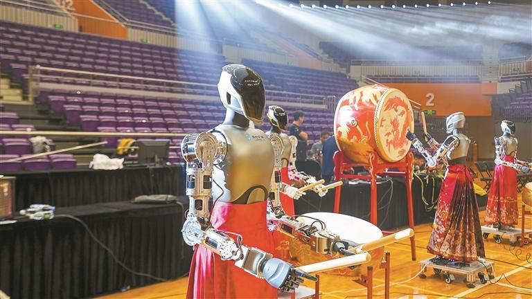 保密彩蛋+科技秀+咏春舞！ 明日，来宝体解锁粤BA精彩