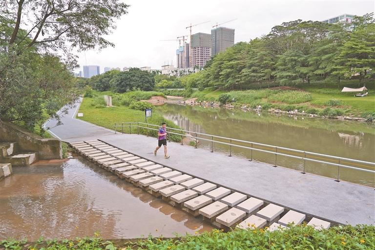 这条步道桥 就是听民声量身打造的