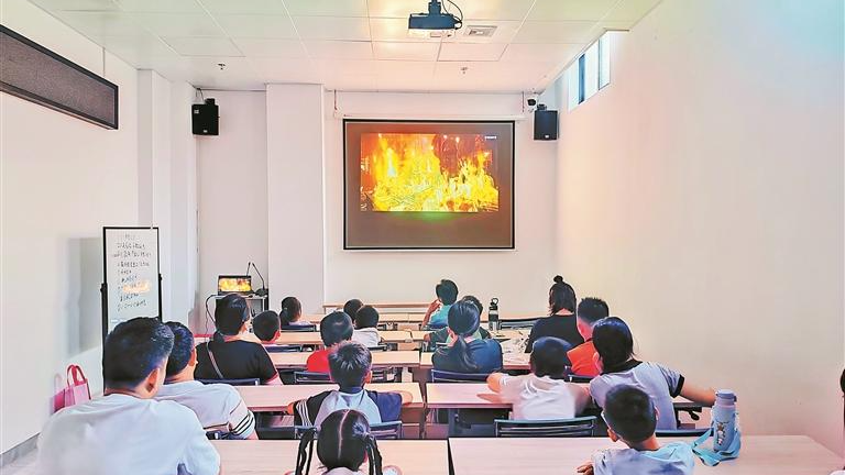 爱国种子播撒少年心田！福城四和社区开展青少年爱国主义教育活动