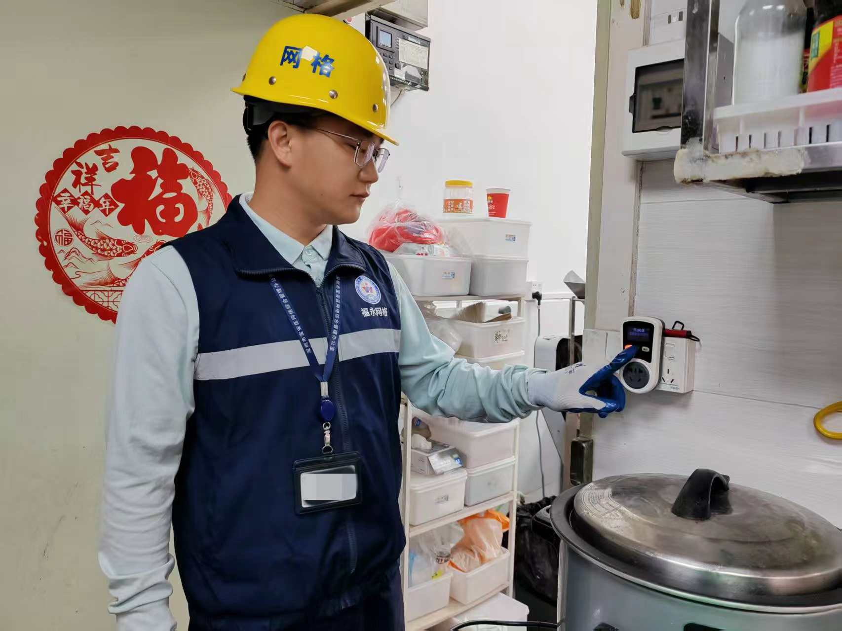 清明将至，福永网格377人次出动！筑牢安全防线，倡导文明祭扫