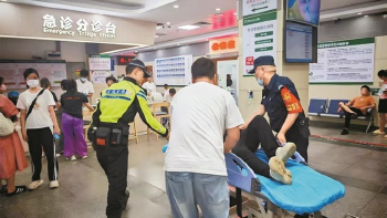 热心人·暖心事 | 龙华铁骑开道 抢出宝贵治疗时间
