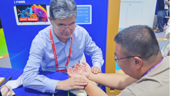 宝安名中医团队携千年“扁鹊脉法”惊艳文博会