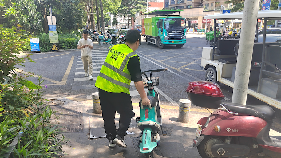 放学路不再“打结”！福海稔田社区这样治“三乱”