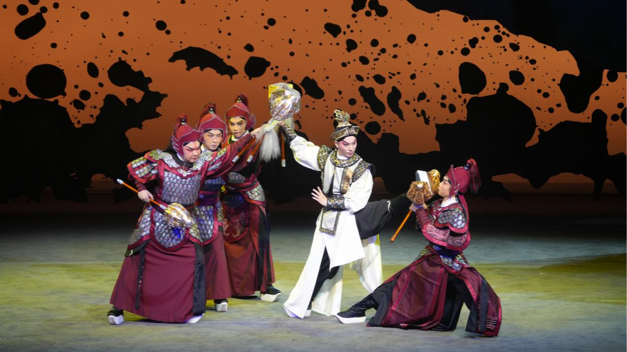 新观粤剧《英雄抉》香港公演，高难度武戏惊艳戏迷