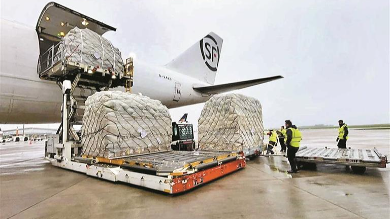 顺丰航空开通首条英国航线