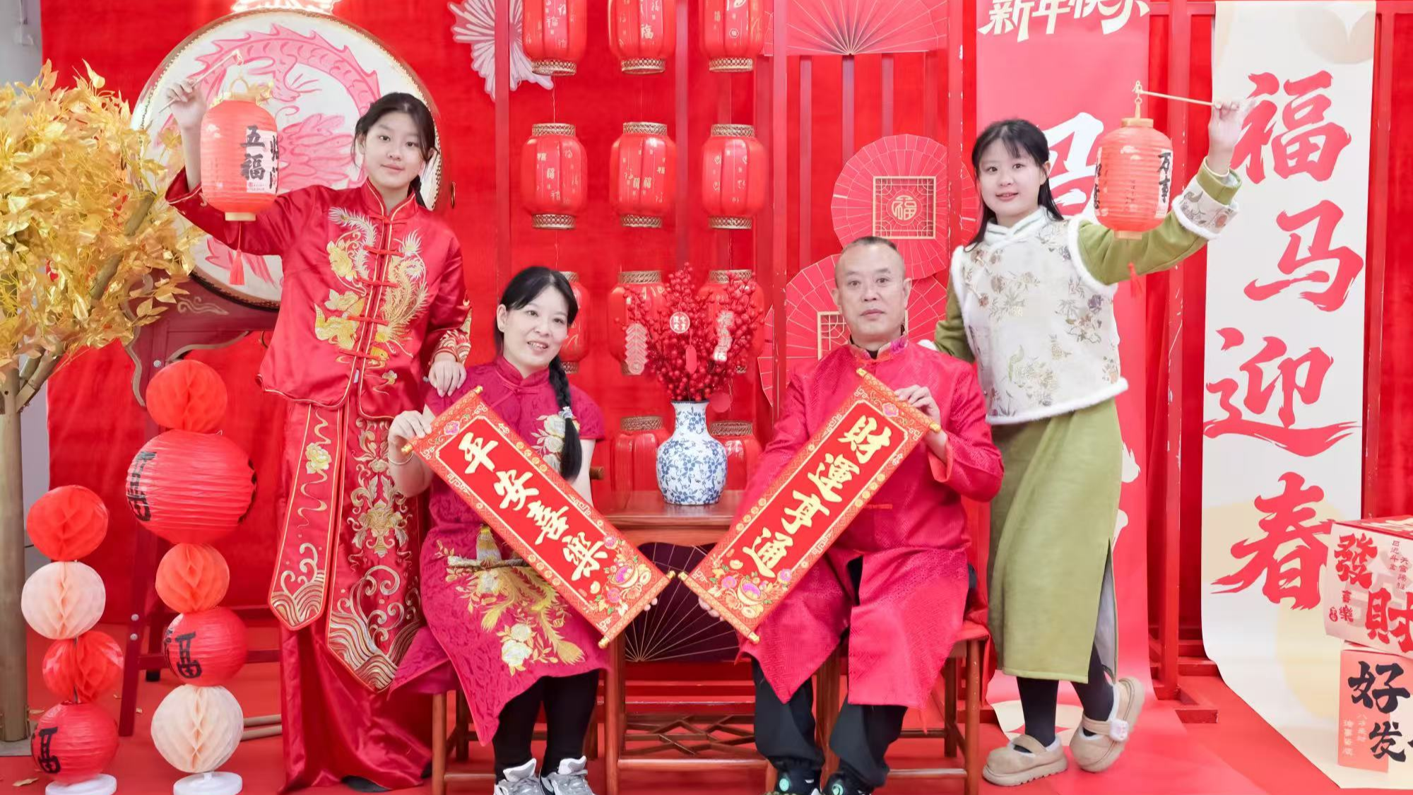 福海“家”倍甜！志愿家庭全家福，美好时光不打烊