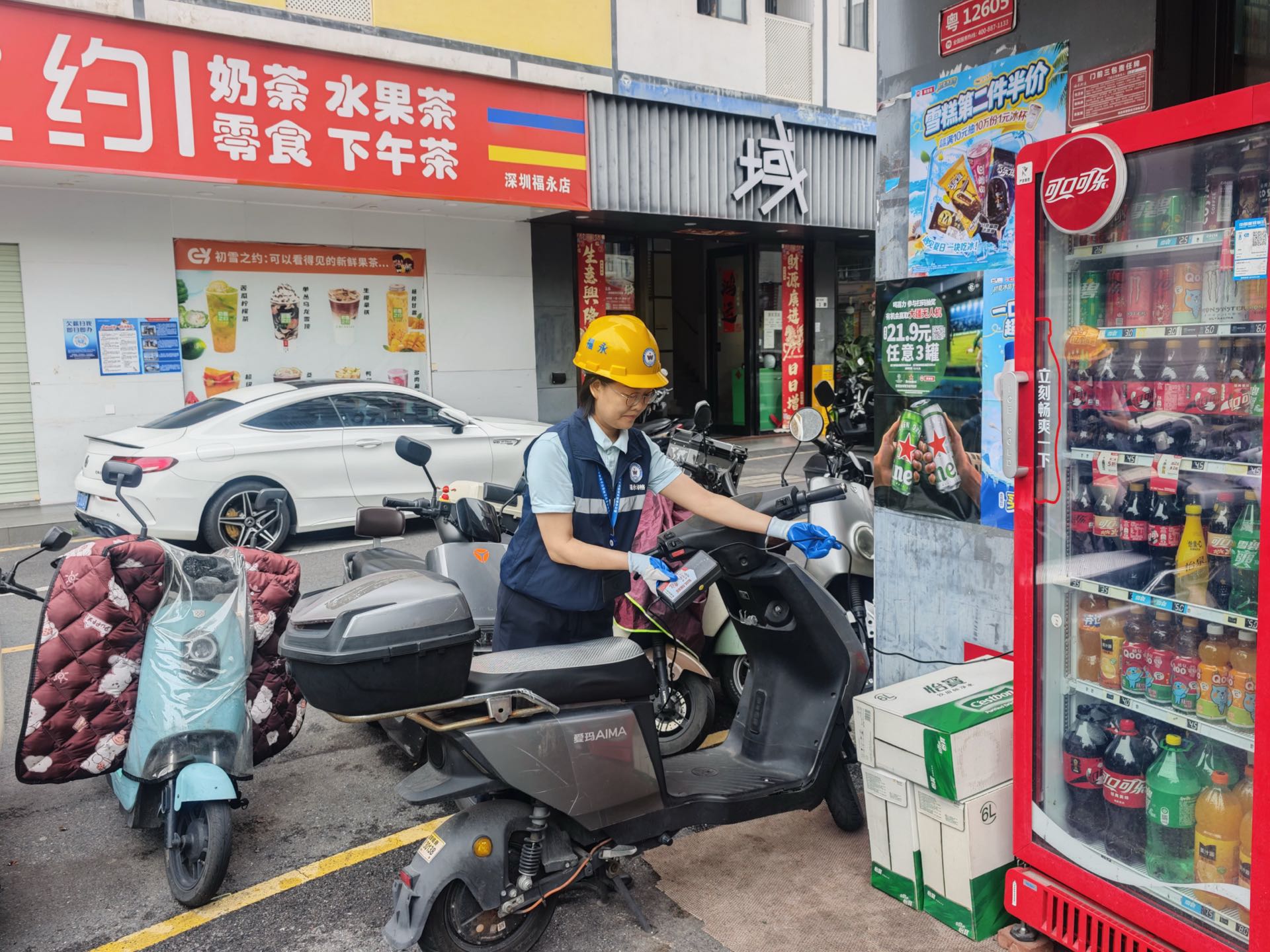 “五一”假期我在岗 | 福永网格员强化安全巡查 全力保障假期平安稳定