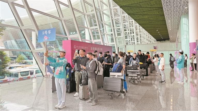 从暖心服务十五运会感受“宝安温度”