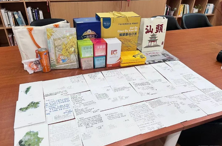 一纸车票牵两岸 国台办都来点赞  | 《一份跨越海峡的开学礼》报道追踪