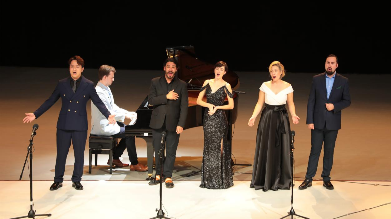 国际声乐盛宴点亮光明，中外歌声架起文化交流之桥